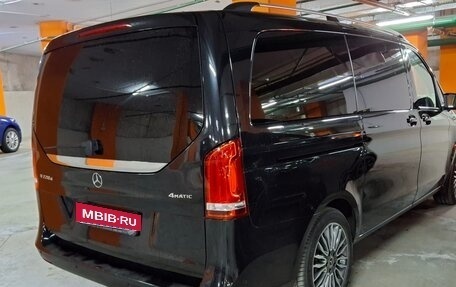 Mercedes-Benz V-Класс, 2019 год, 5 500 000 рублей, 5 фотография