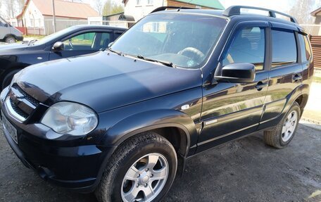 Chevrolet Niva I рестайлинг, 2012 год, 430 000 рублей, 3 фотография