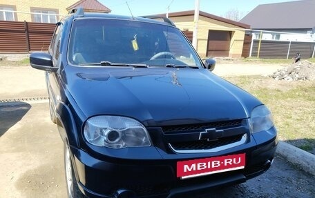Chevrolet Niva I рестайлинг, 2012 год, 430 000 рублей, 2 фотография