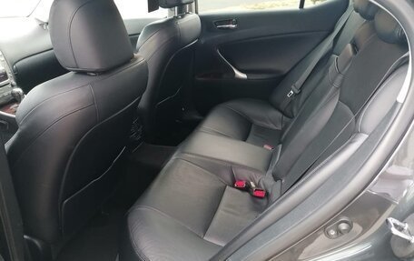 Lexus IS II рестайлинг 2, 2006 год, 1 150 000 рублей, 11 фотография
