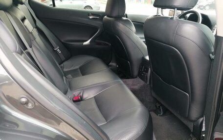 Lexus IS II рестайлинг 2, 2006 год, 1 150 000 рублей, 12 фотография