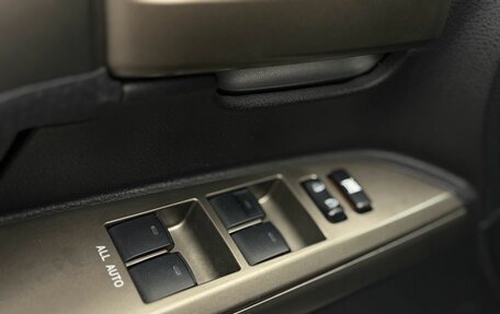 Toyota Land Cruiser 200, 2011 год, 3 199 900 рублей, 8 фотография