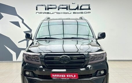 Toyota Land Cruiser 200, 2011 год, 3 199 900 рублей, 2 фотография