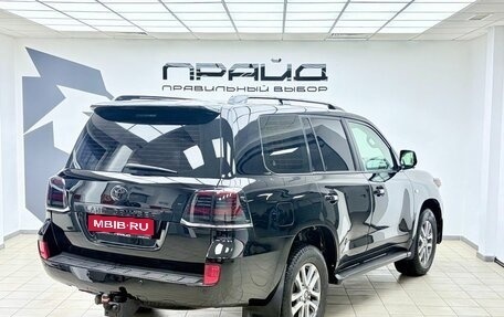 Toyota Land Cruiser 200, 2011 год, 3 199 900 рублей, 3 фотография
