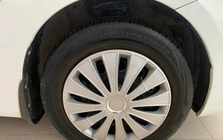 Hyundai Solaris II рестайлинг, 2013 год, 900 681 рублей, 15 фотография
