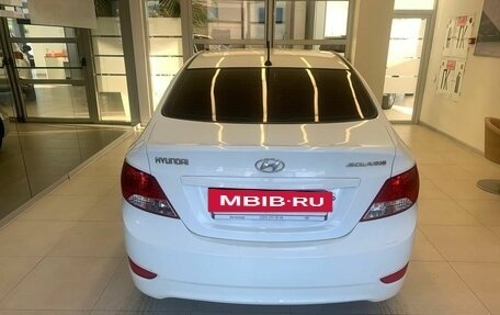 Hyundai Solaris II рестайлинг, 2013 год, 900 681 рублей, 5 фотография