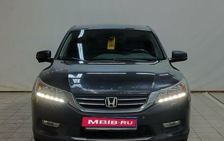 Honda Accord IX рестайлинг, 2013 год, 1 320 000 рублей, 2 фотография