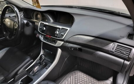 Honda Accord IX рестайлинг, 2013 год, 1 320 000 рублей, 10 фотография