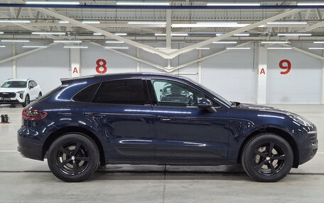 Porsche Macan I рестайлинг, 2018 год, 3 590 000 рублей, 4 фотография