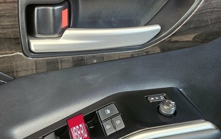 Toyota Highlander, 2026 год, 5 850 000 рублей, 24 фотография