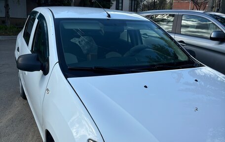 Renault Logan II, 2016 год, 570 000 рублей, 1 фотография