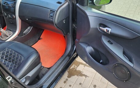 Toyota Corolla, 2011 год, 950 000 рублей, 3 фотография