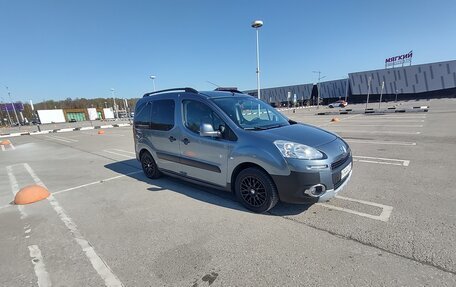 Peugeot Partner II рестайлинг 2, 2012 год, 1 130 000 рублей, 2 фотография