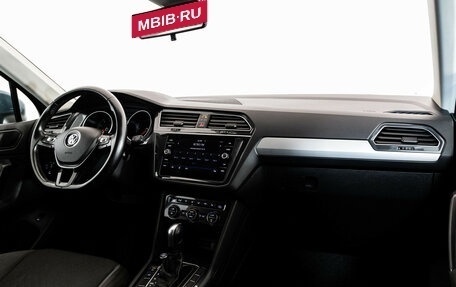 Volkswagen Tiguan II, 2020 год, 2 099 000 рублей, 10 фотография