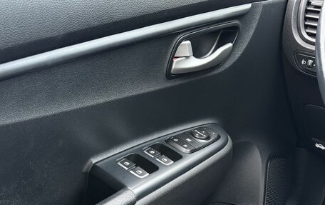 KIA Rio IV, 2020 год, 1 621 000 рублей, 17 фотография