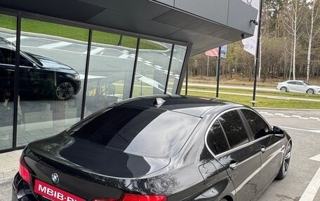 BMW 5 серия, 2010 год, 1 680 000 рублей, 13 фотография