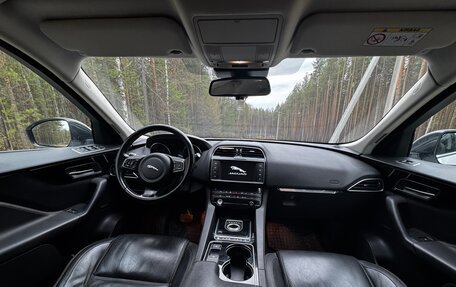Jaguar F-Pace, 2016 год, 2 500 000 рублей, 11 фотография