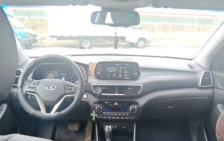 Hyundai Tucson III, 2019 год, 2 600 000 рублей, 9 фотография