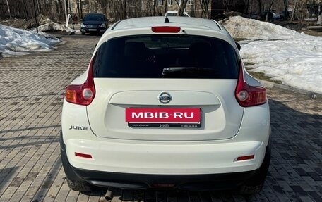 Nissan Juke II, 2011 год, 900 000 рублей, 5 фотография