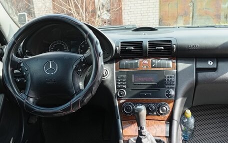 Mercedes-Benz C-Класс, 2004 год, 870 000 рублей, 5 фотография