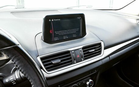 Mazda 3, 2017 год, 1 675 000 рублей, 10 фотография