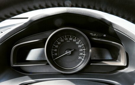 Mazda 3, 2017 год, 1 675 000 рублей, 11 фотография
