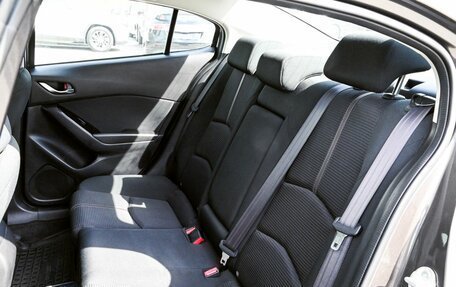Mazda 3, 2017 год, 1 675 000 рублей, 16 фотография