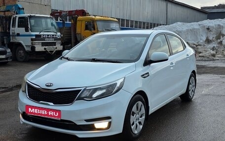 KIA Rio III рестайлинг, 2016 год, 960 000 рублей, 1 фотография