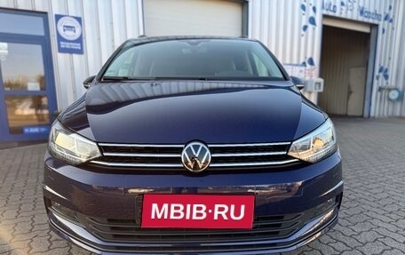 Volkswagen Touran III, 2024 год, 4 714 000 рублей, 1 фотография