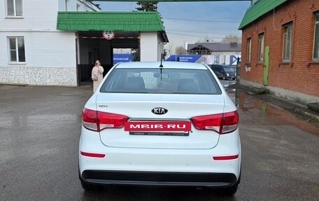 KIA Rio III рестайлинг, 2016 год, 960 000 рублей, 4 фотография