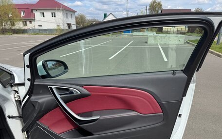 Opel Astra J, 2012 год, 1 100 000 рублей, 7 фотография