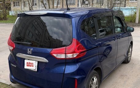 Honda Freed II, 2017 год, 1 400 000 рублей, 6 фотография