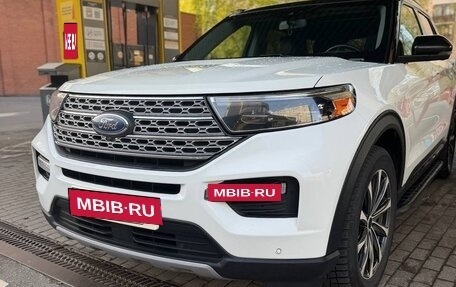 Ford Explorer VI, 2020 год, 4 000 000 рублей, 2 фотография
