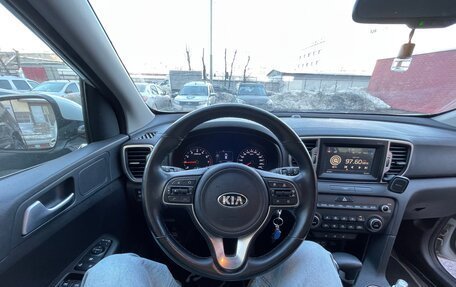KIA Sportage IV рестайлинг, 2018 год, 2 200 000 рублей, 13 фотография