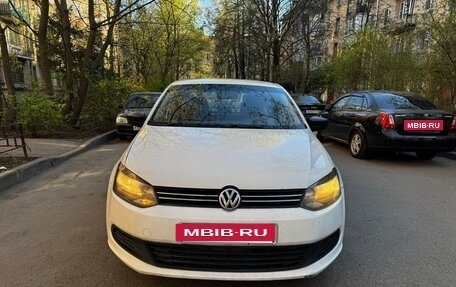 Volkswagen Polo VI (EU Market), 2012 год, 399 000 рублей, 2 фотография