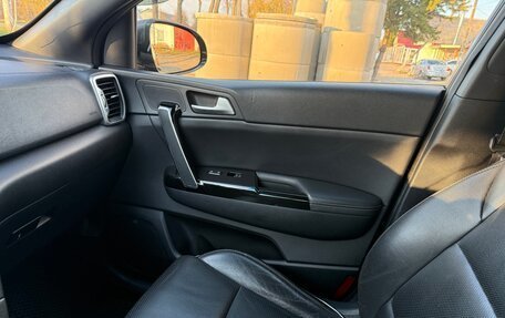 KIA Sportage IV рестайлинг, 2017 год, 1 880 000 рублей, 15 фотография
