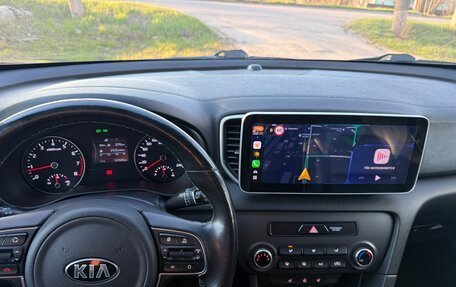 KIA Sportage IV рестайлинг, 2017 год, 1 880 000 рублей, 14 фотография