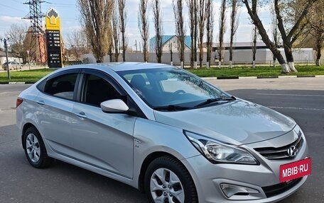 Hyundai Solaris II рестайлинг, 2016 год, 825 000 рублей, 6 фотография