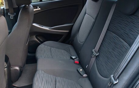 Hyundai Solaris II рестайлинг, 2016 год, 825 000 рублей, 16 фотография