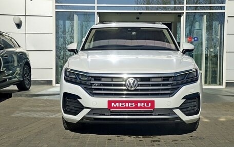 Volkswagen Touareg III, 2018 год, 4 690 000 рублей, 11 фотография