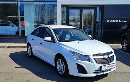 Chevrolet Cruze II, 2015 год, 899 000 рублей, 3 фотография