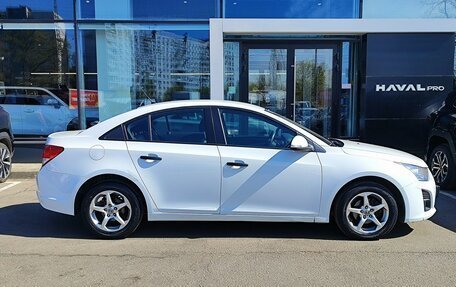 Chevrolet Cruze II, 2015 год, 899 000 рублей, 4 фотография