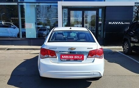 Chevrolet Cruze II, 2015 год, 899 000 рублей, 6 фотография