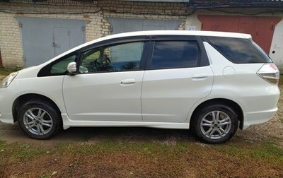 Honda Fit Shuttle I рестайлинг, 2013 год, 1 100 000 рублей, 1 фотография