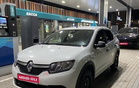 Renault Logan II, 2018 год, 480 000 рублей, 1 фотография