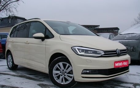 Volkswagen Touran III, 2025 год, 4 886 100 рублей, 1 фотография