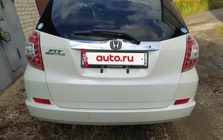 Honda Fit Shuttle I рестайлинг, 2013 год, 1 100 000 рублей, 4 фотография