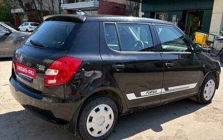 Skoda Fabia II, 2009 год, 335 000 рублей, 6 фотография