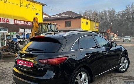 Infiniti QX70, 2015 год, 2 500 000 рублей, 9 фотография