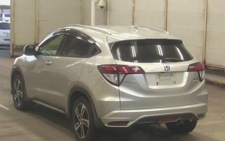 Honda Vezel, 2014 год, 1 050 000 рублей, 14 фотография
